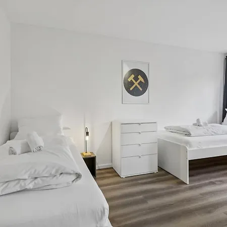 Apartment Mit 2 Einzelbetten Und Balkon