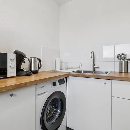 Apartment Mit 2 Einzelbetten Und Balkon