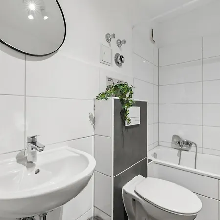 Mit 2 Einzelbetten Und Balkon * Herne